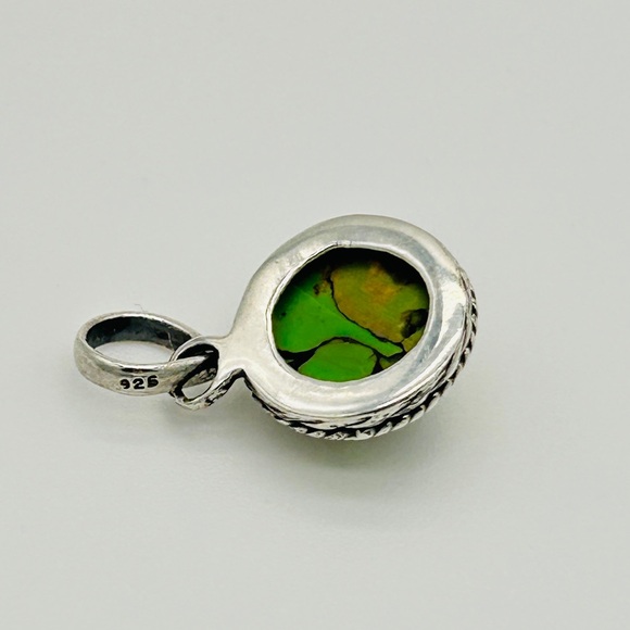 Green Turquoise Pendant; 925 Sterling Silver - Picture 5 of 5